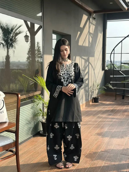 Black Embroidered 2-Piece Pakistani Suit – Elegant Printed Trouser Set